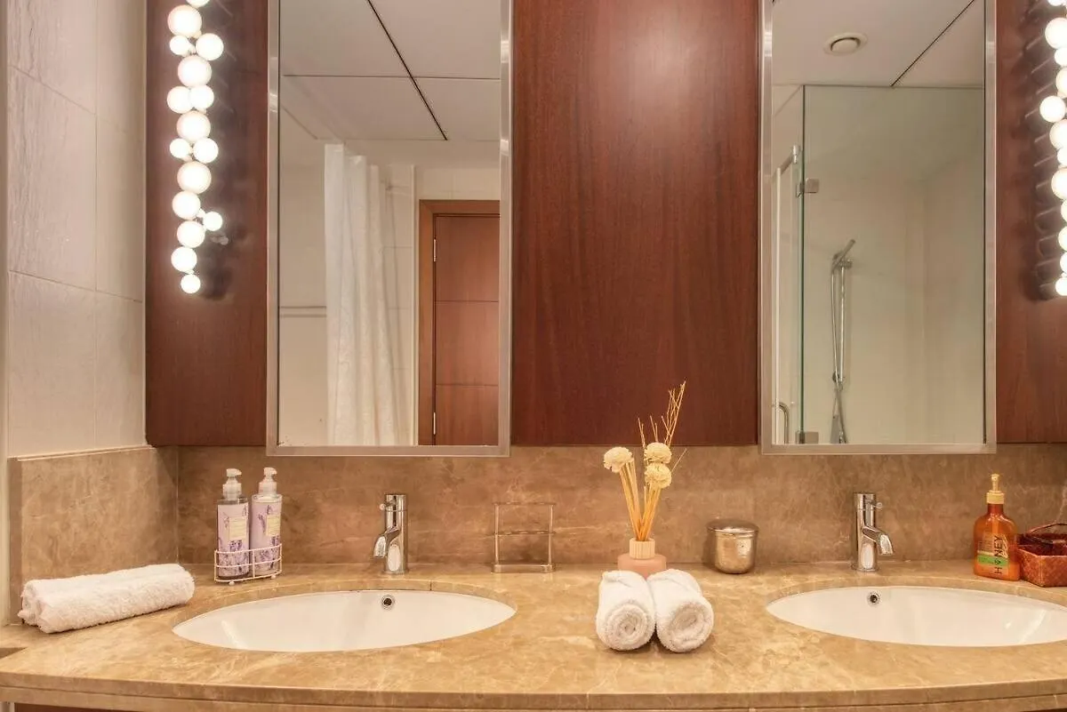 Stylish 2 Bedroom Opera View In Downtown Dubai Sp2013 0*,  阿拉伯联合酋长国